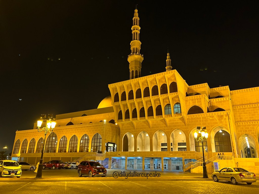 WORDLESS WEDNESDAY #saudimosque