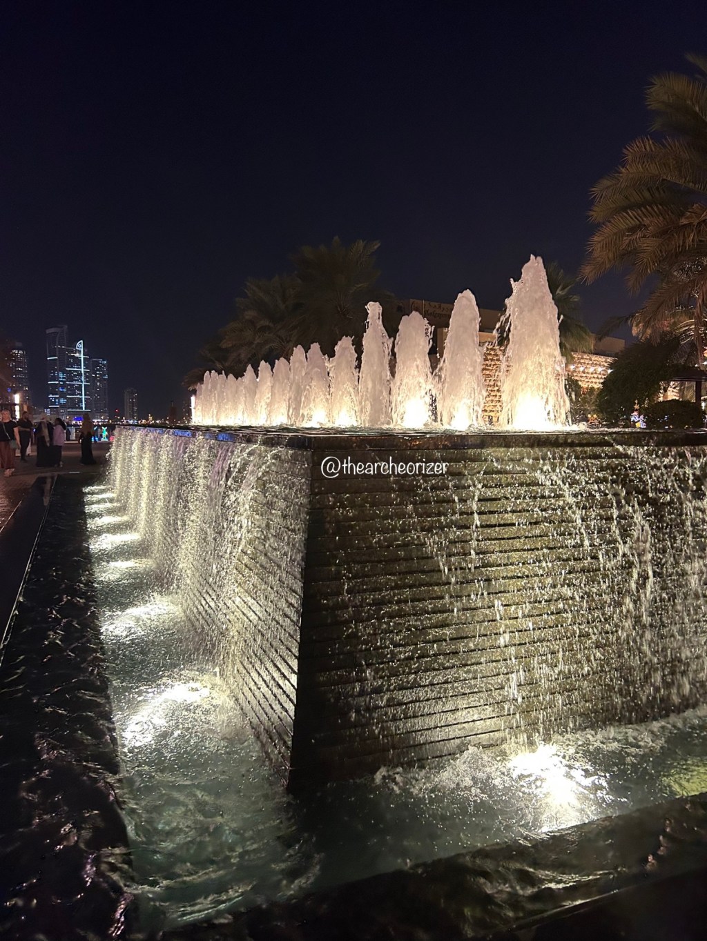 WORDLESS WEDNESDAY #fountain